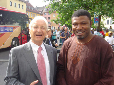 Edmund Stoiber und Godwin Ogbebor